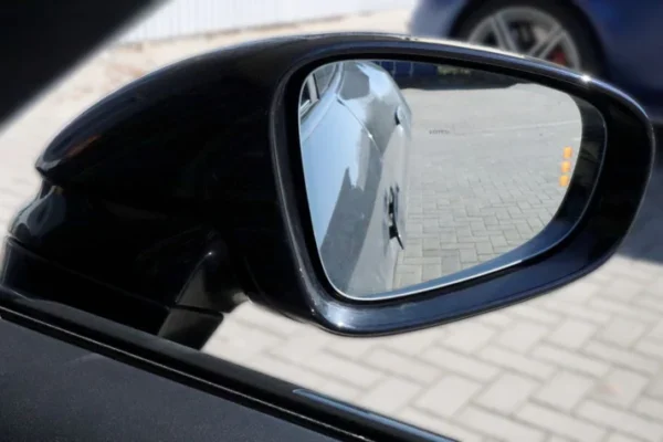 Side Assist incl. turn assistant for Porsche Taycan Y1A - Image 2