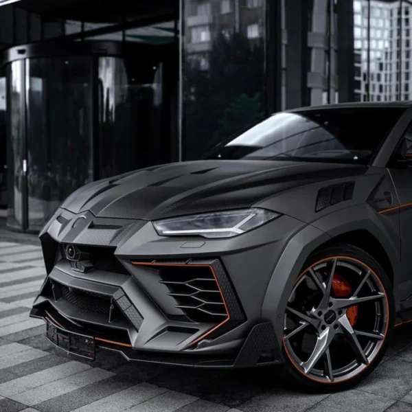 Forged Carbon Fiber WIDE BODY KIT LAMBORGHINI URUS - Image 8