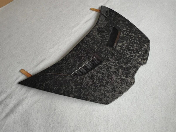 Vorsteiner Style Forged Carbon Fiber Hood for Lamborghini LP580 LP610 - Image 4