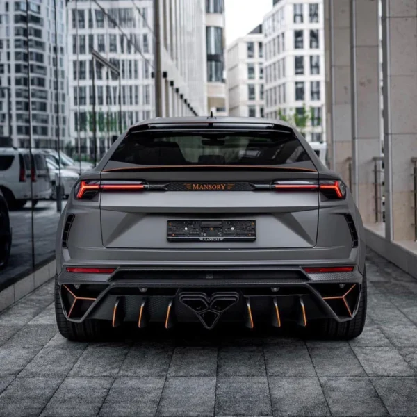 Forged Carbon Fiber WIDE BODY KIT LAMBORGHINI URUS - Image 23